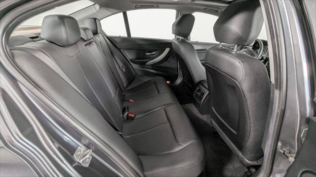 Used 2016 BMW 320i xDrive Sedan AWD/4WD image 22