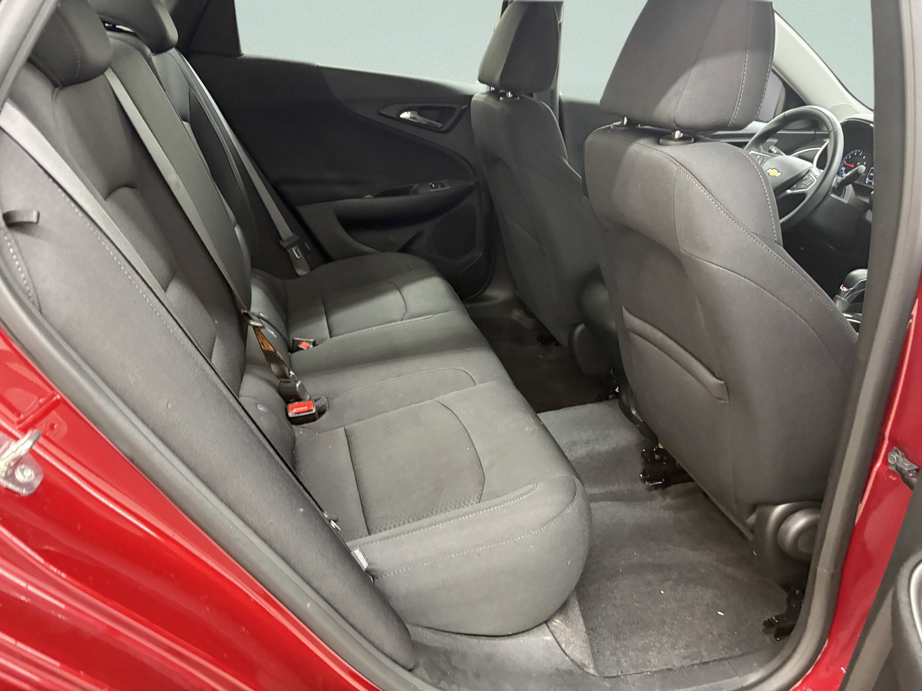 Used 2024 Chevrolet Malibu RS FWD image 22