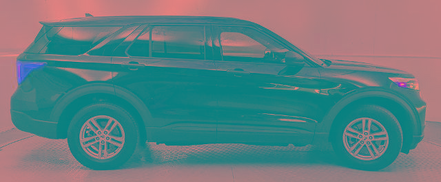 Certified 2023 Ford Explorer 4WD image 2