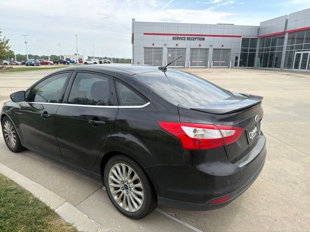 Used 2012 Ford Focus Titanium FWD image 6