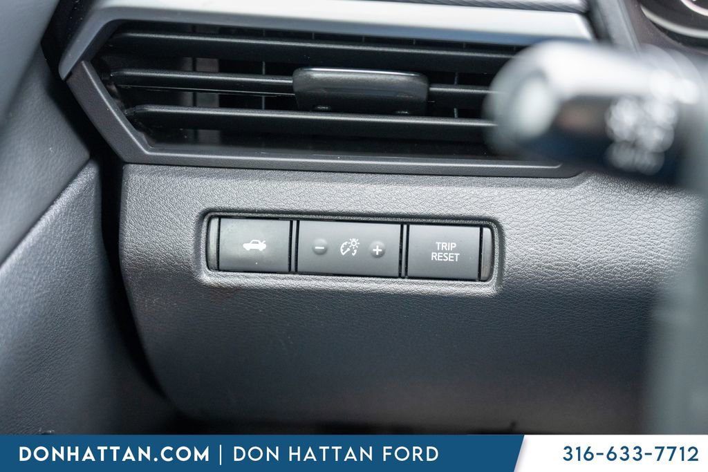 Used 2023 Nissan Altima 2.5 SR FWD image 15