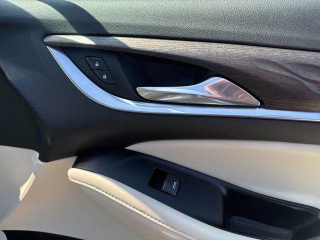 Used 2024 Buick Enclave Avenir w/ Avenir Technology Package AWD/4WD image 57