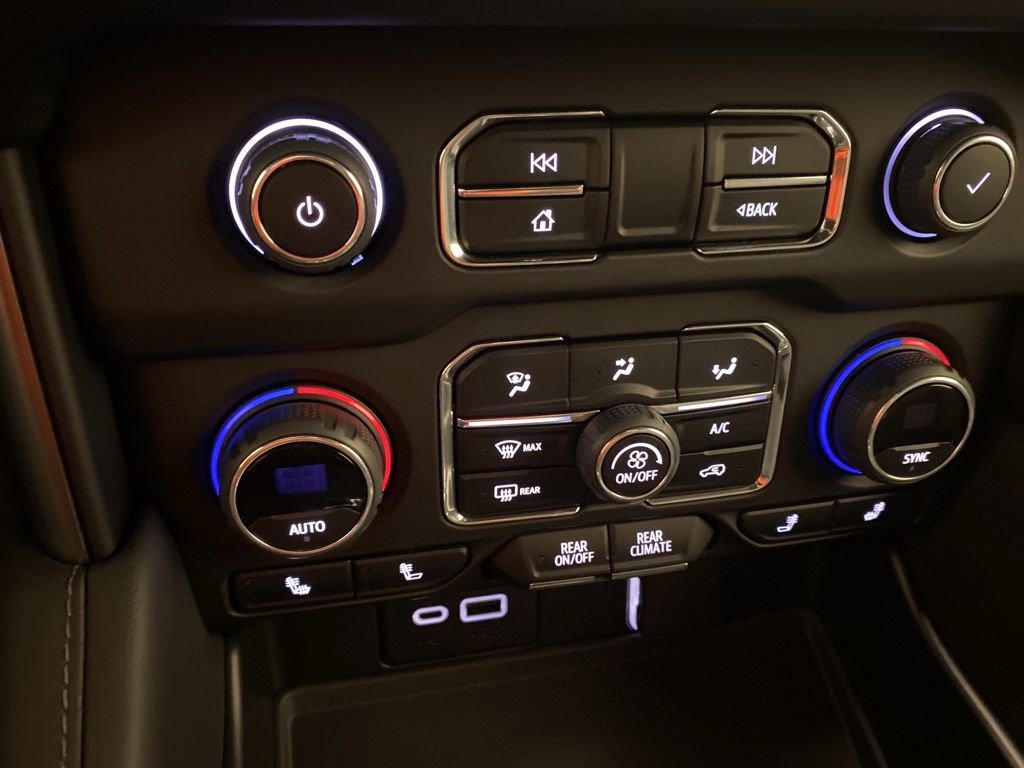 Used 2022 Chevrolet Tahoe LT image 20