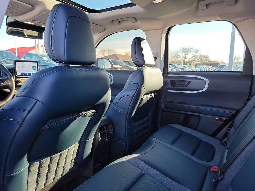 Certified 2021 Ford Bronco Sport Outer Banks w/ Outer Banks Package image 15