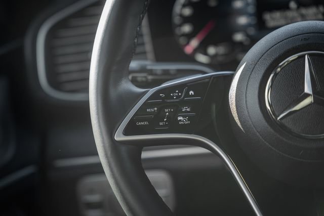 Certified 2025 Mercedes-Benz GLS 450 4MATIC image 31