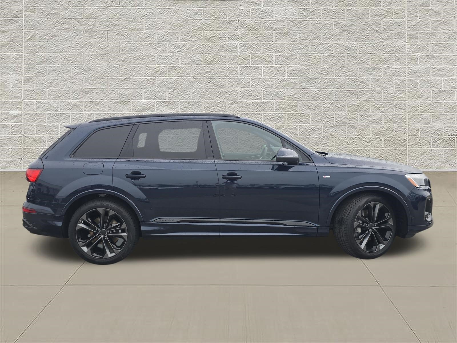 New 2026 Audi Q7 Premium Plus AWD/4WD image 8