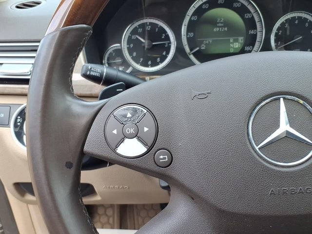 Used 2011 Mercedes-Benz E 350 4MATIC Sedan image 18