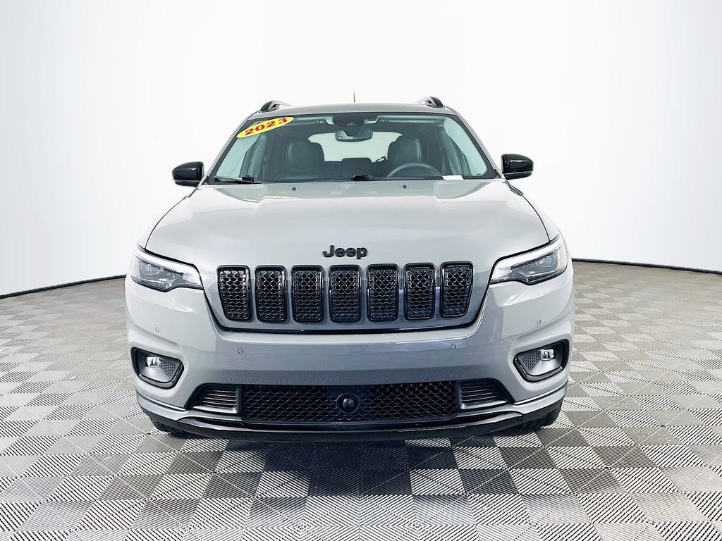 Certified 2023 Jeep Cherokee Altitude Lux w/ Lux Elite Package image 4