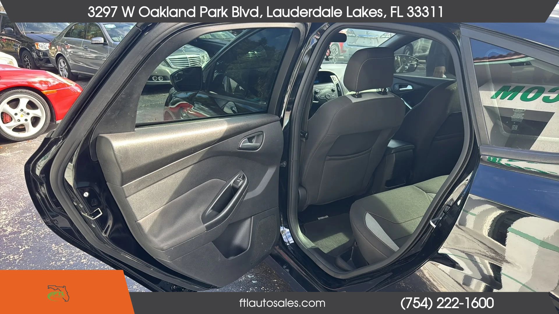 Used 2018 Ford Focus ST image 30