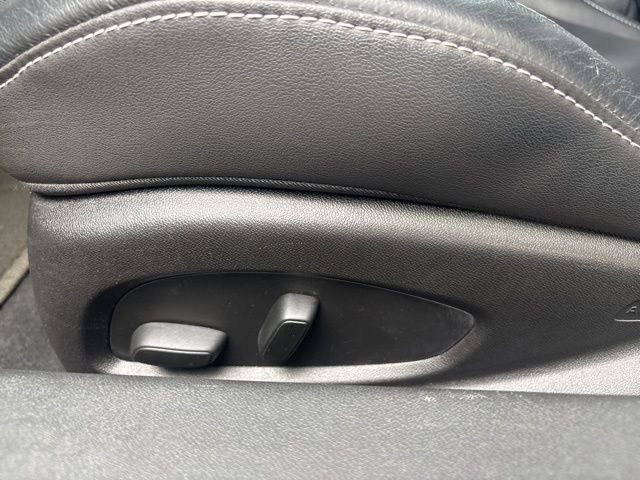 Used 2017 Chevrolet Camaro SS image 14