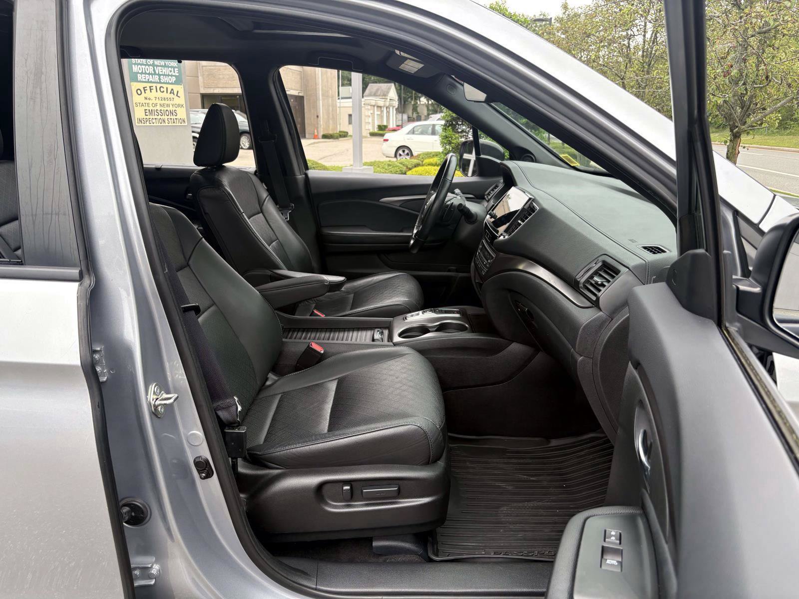 Used 2019 Honda Passport EX-L image 23