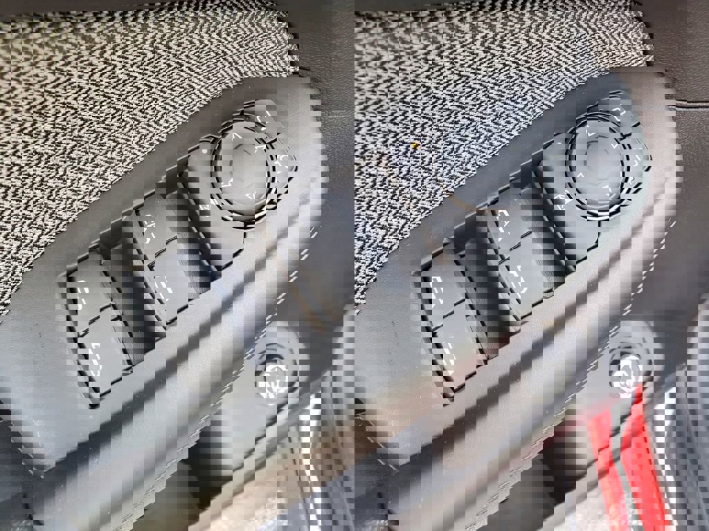 New 2026 Chevrolet TrailBlazer LT w/ Convenience Package image 8