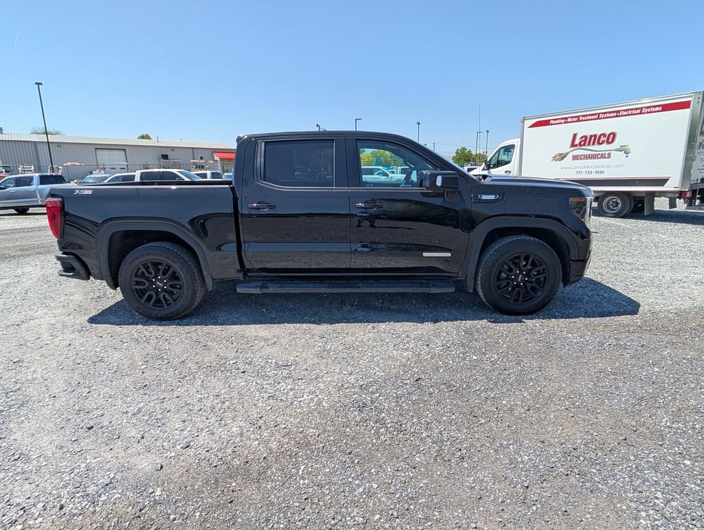 Used 2024 GMC Sierra 1500 Elevation w/ Elevation Premium Package AWD/4WD image 13