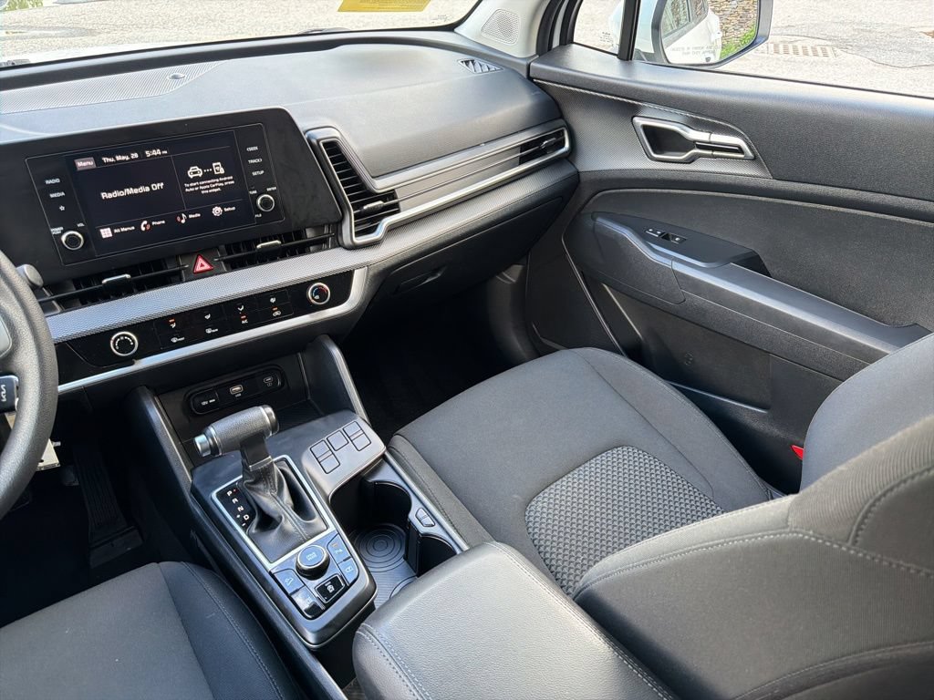 Certified 2023 Kia Sportage LX FWD image 21