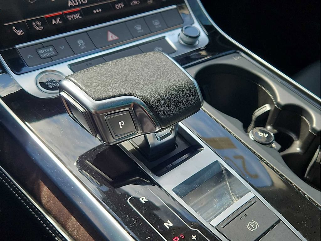 Certified 2023 Audi Q8 Premium Plus w/ Premium Plus Package AWD/4WD image 31