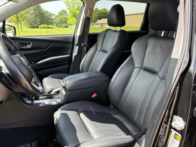 Used 2023 Subaru Ascent Limited AWD/4WD image 10