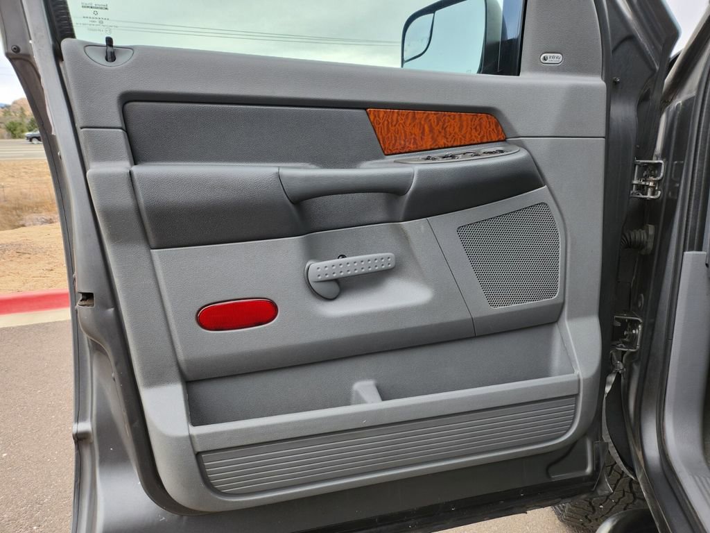Used 2006 Dodge Ram 2500 Truck SLT w/ Quad Cab Big Horn Value Group image 32