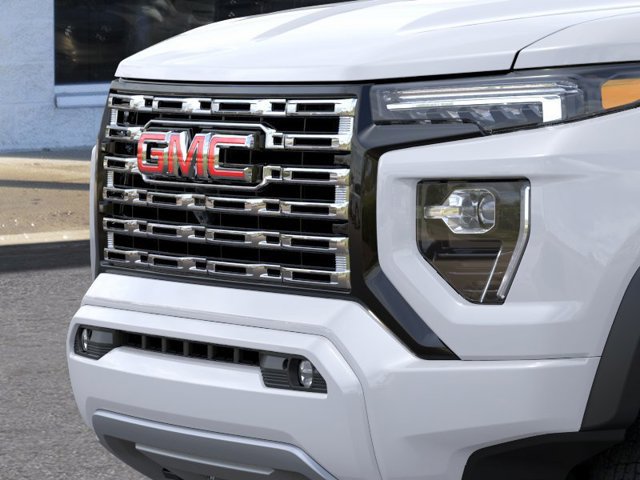 New 2026 GMC Canyon Denali AWD/4WD image 13