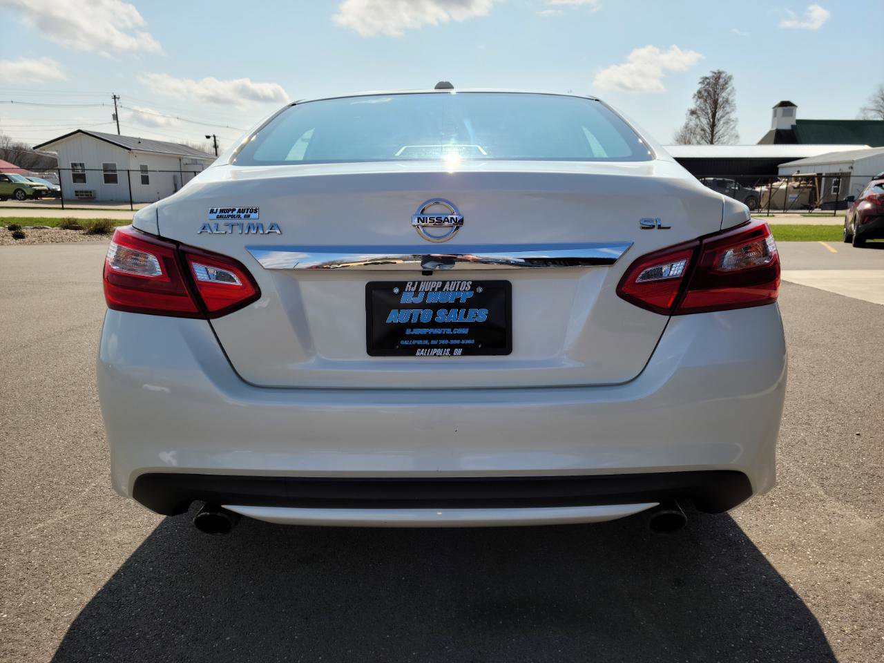 Used 2017 Nissan Altima 2.5 SL w/ 2.5 Technology Package image 5