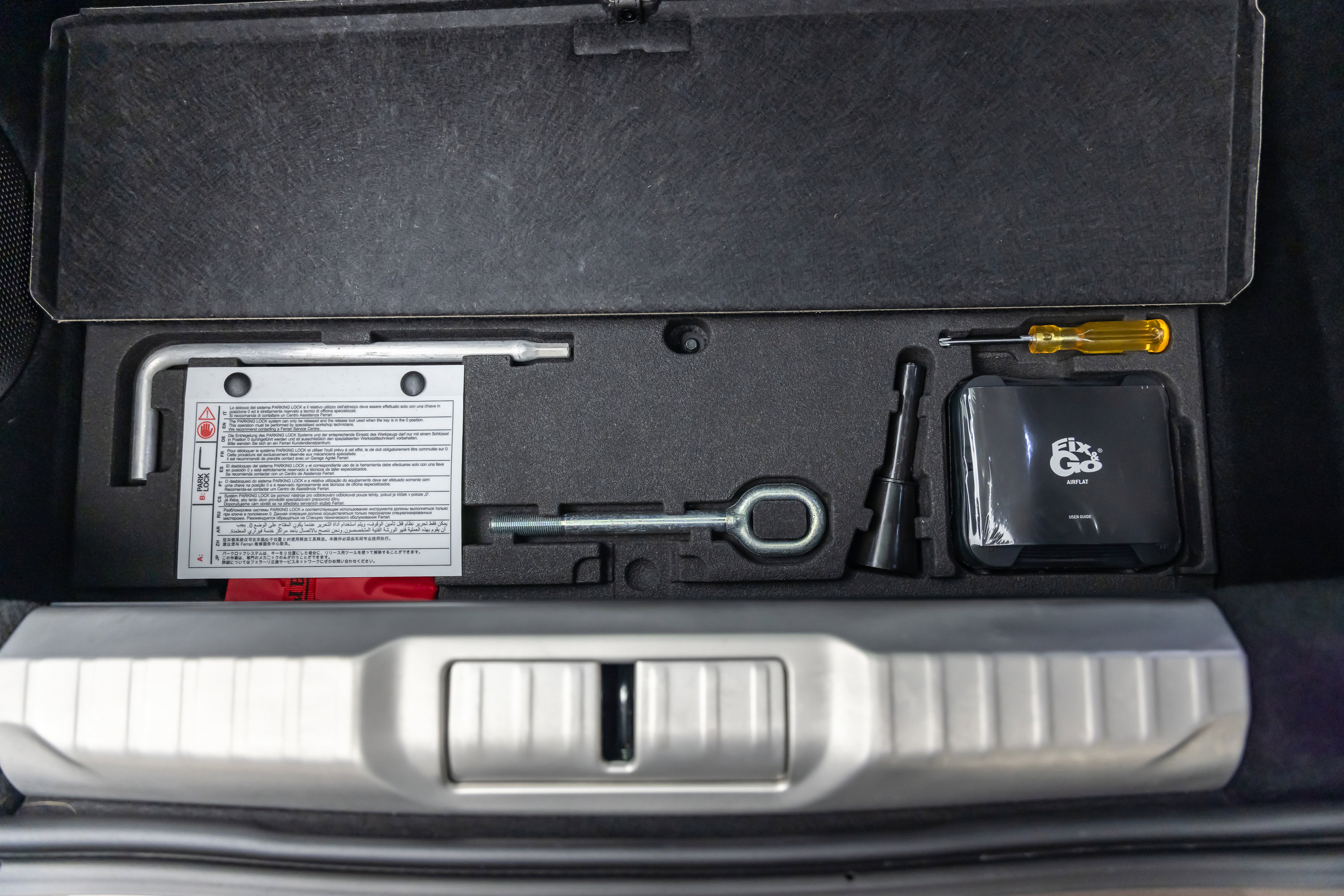 Certified 2025 Ferrari 12Cilindri image 49