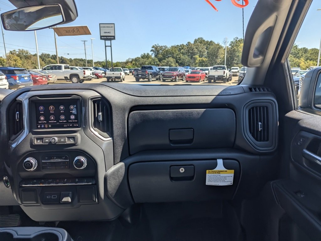 New 2026 GMC Sierra 1500 Pro w/ Graphite Edition AWD/4WD image 4