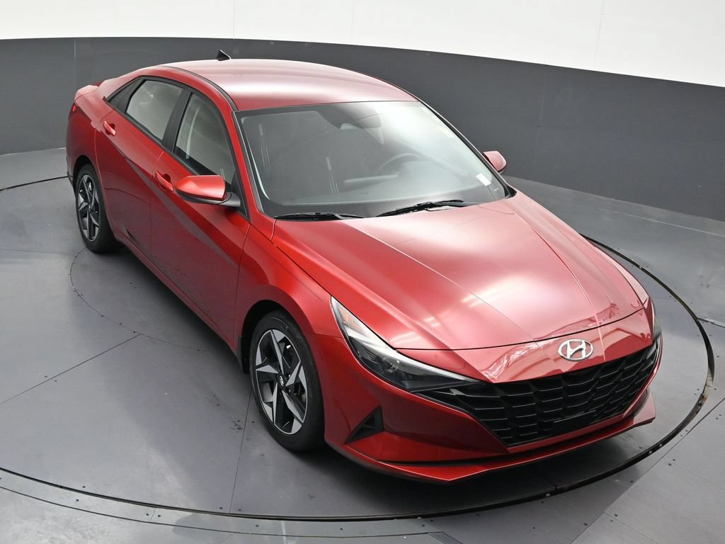 Used 2023 Hyundai Elantra SEL w/ Convenience Package FWD image 24