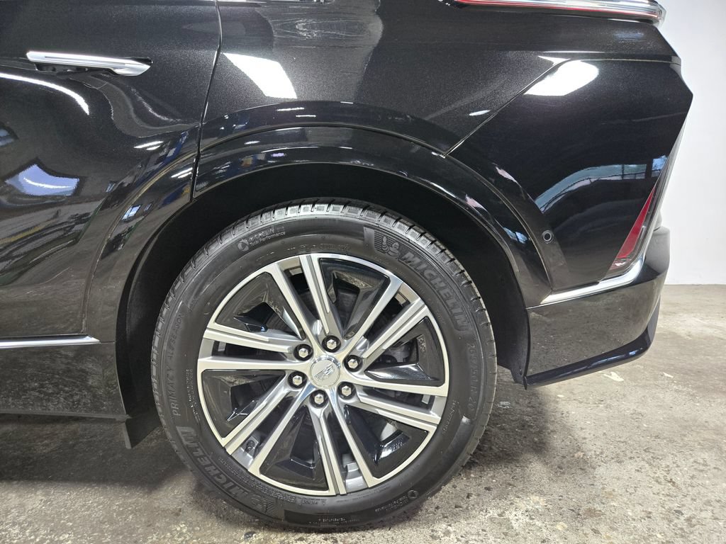 Used 2024 Cadillac Lyriq Luxury AWD/4WD image 59
