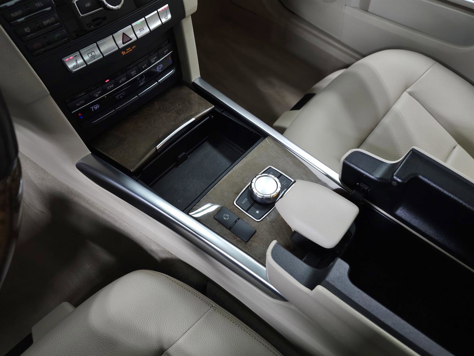 Used 2014 Mercedes-Benz E 350 Luxury image 25