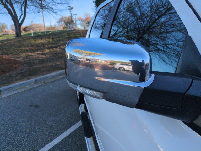 Used 2017 RAM 1500 Laramie image 43