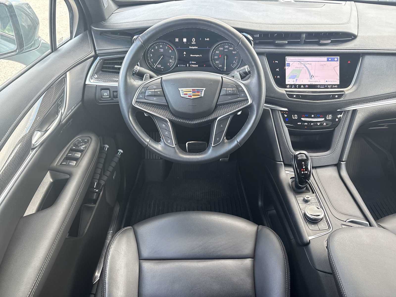Certified 2025 Cadillac XT5 Sportv w/ Technology Package AWD/4WD image 11