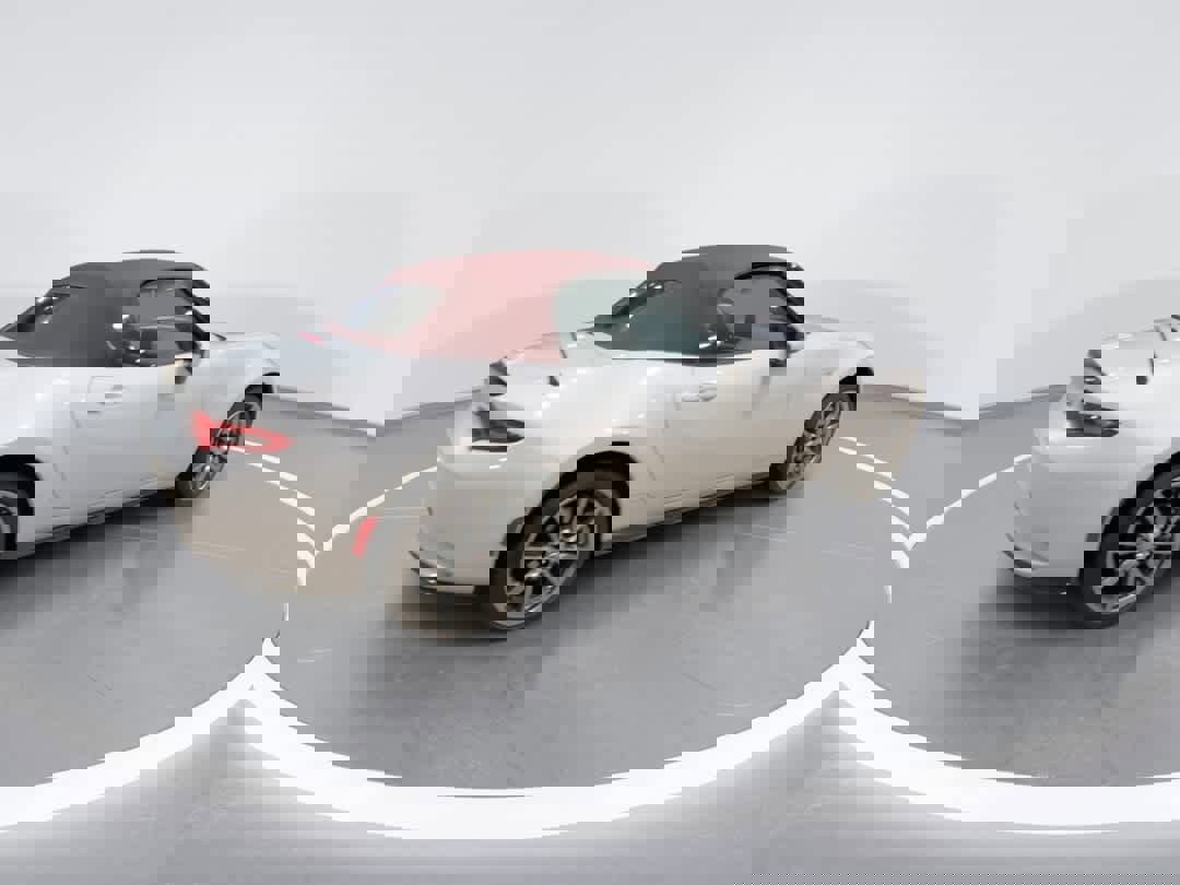 Used 2018 MAZDA MX-5 Miata Grand Touring w/ Appearance Package image 8