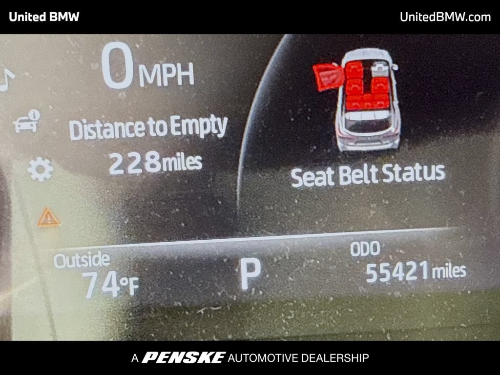 Used 2023 Toyota Highlander XLE FWD image 7