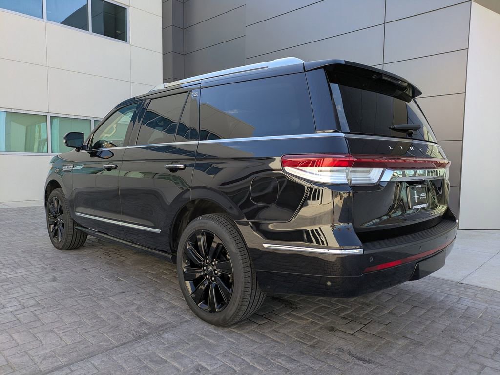 Certified 2024 Lincoln Navigator Reserve image 7