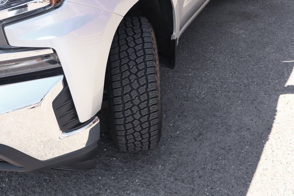 Used 2020 Chevrolet Silverado 1500 LT image 44