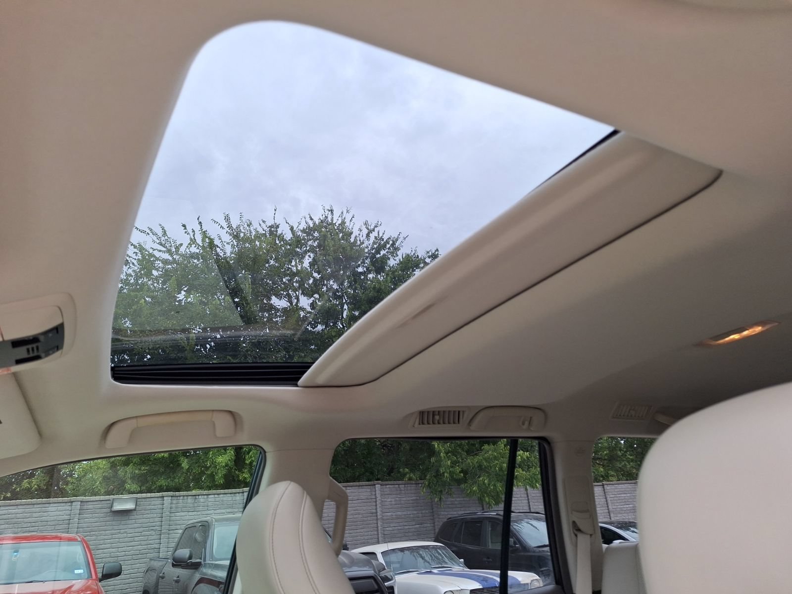Used 2012 Lexus GX 460 Premium AWD/4WD image 29