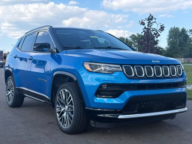 Used 2022 Jeep Compass Limited w/ Elite Group AWD/4WD 360° Tour