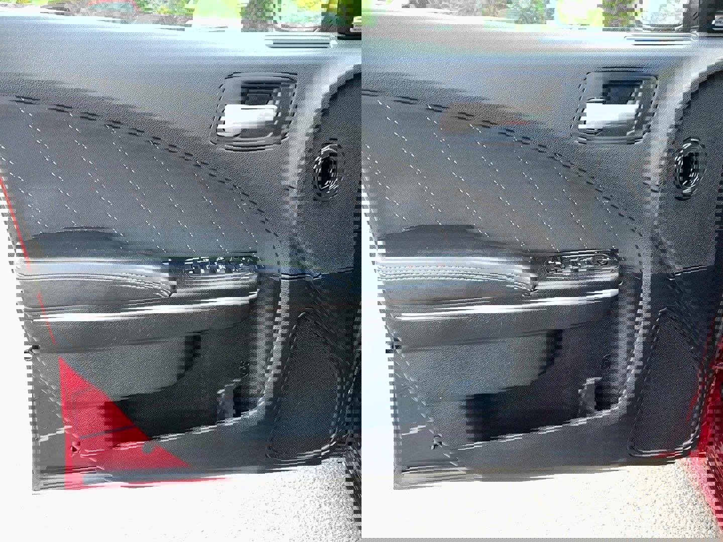 Used 2023 Dodge Charger SXT image 12