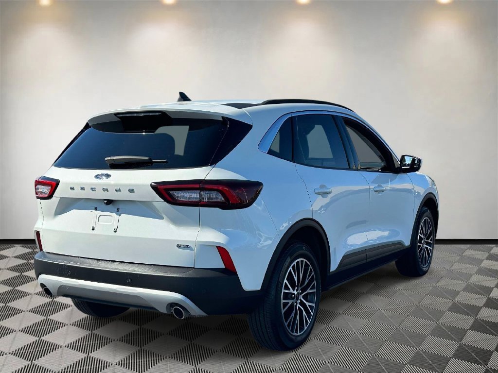 Certified 2023 Ford Escape SE FWD image 4