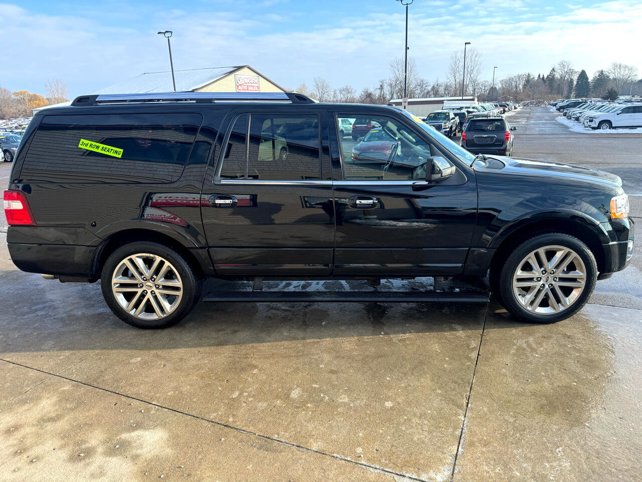 Used 2017 Ford Expedition EL Limited w/ Equipment Group 301A image 4