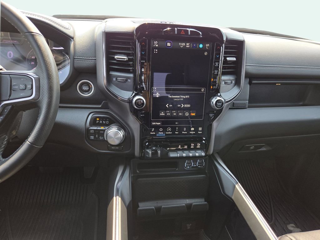 Used 2024 RAM 2500 Rebel image 25