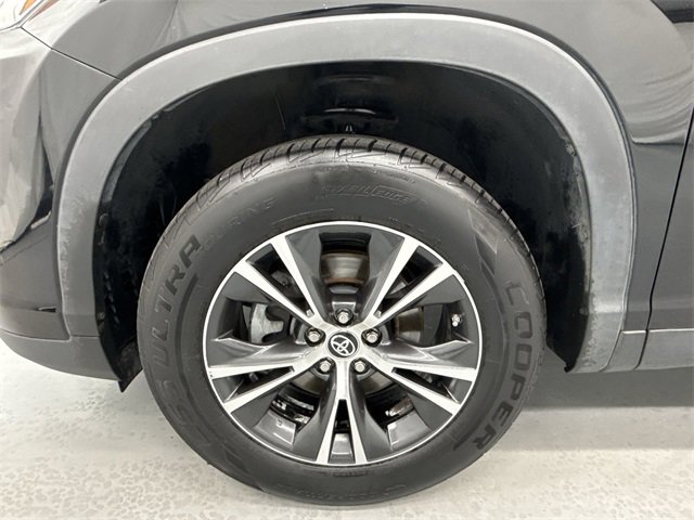 Used 2019 Toyota Highlander Plus image 10