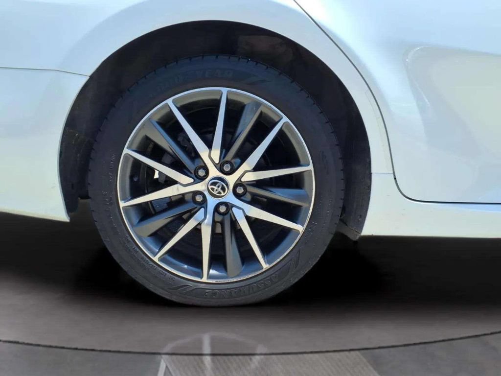 Used 2022 Toyota Camry XLE FWD image 20