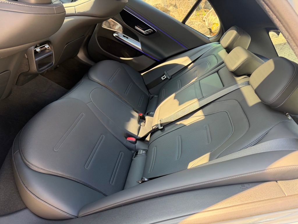 Used 2026 Mercedes-Benz E 53 AMG e 4MATIC Sedan image 20