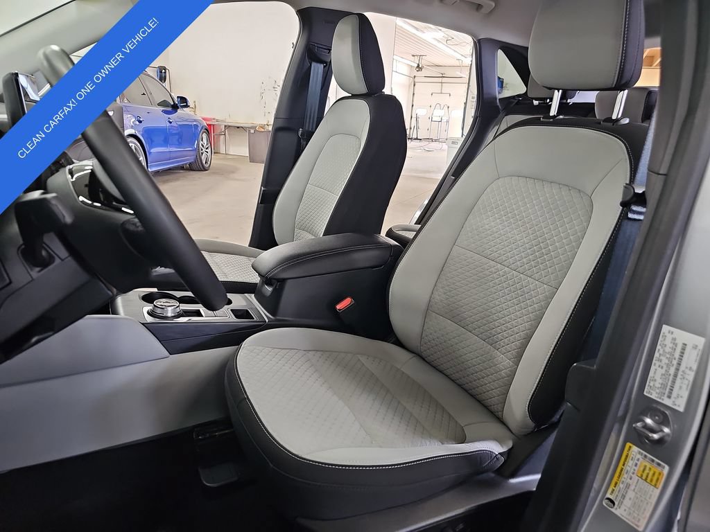 Used 2023 Ford Escape Active w/ Tech Pack #1 AWD/4WD image 15