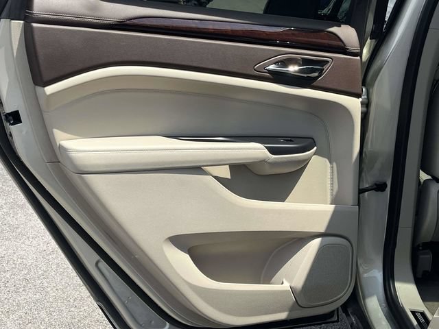 Used 2013 Cadillac SRX Luxury FWD image 17