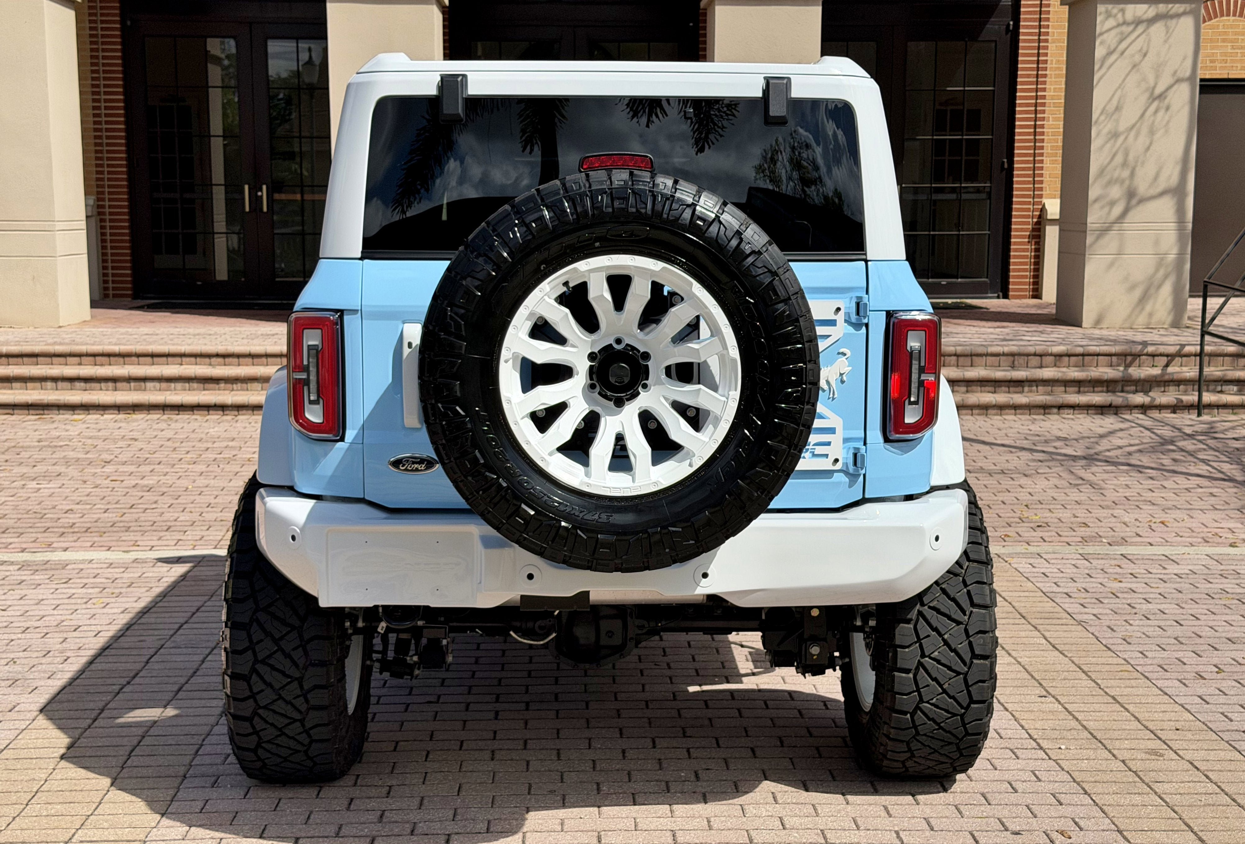 Used 2025 Ford Bronco Outer Banks AWD/4WD image 9