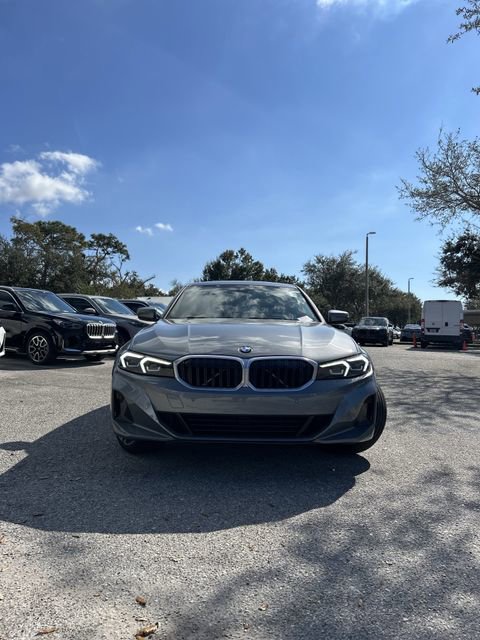 Certified 2023 BMW 330i Sedan w/ Premium Package image 2