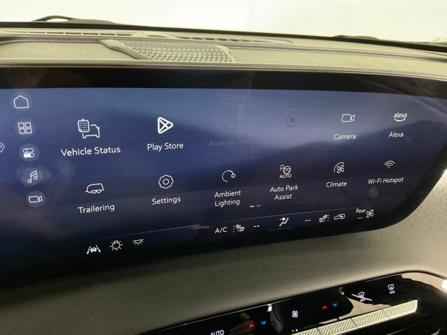 Used 2025 Buick Enclave Avenir w/ Super Cruise Package AWD/4WD image 13