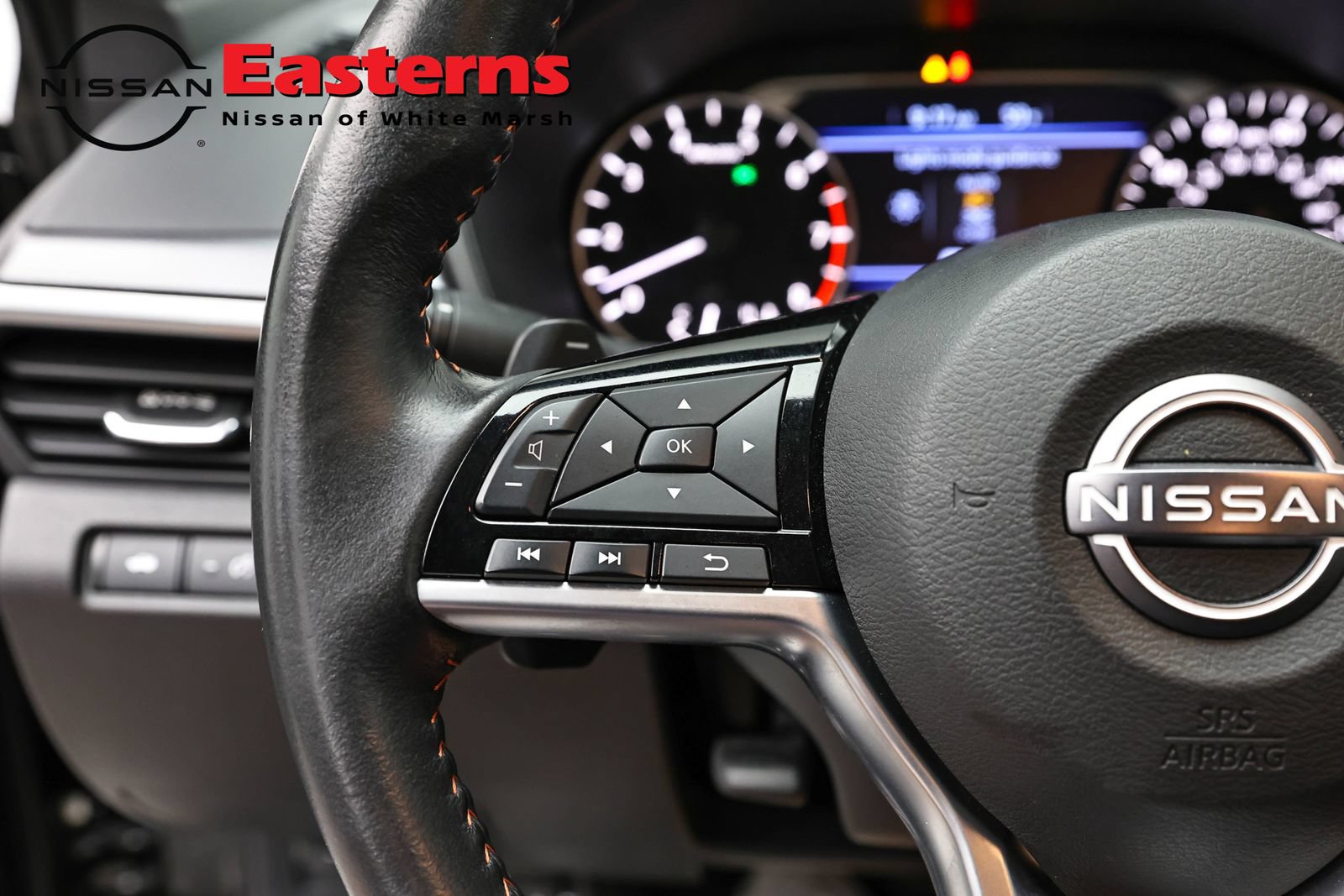 Used 2023 Nissan Altima 2.5 SR FWD image 15
