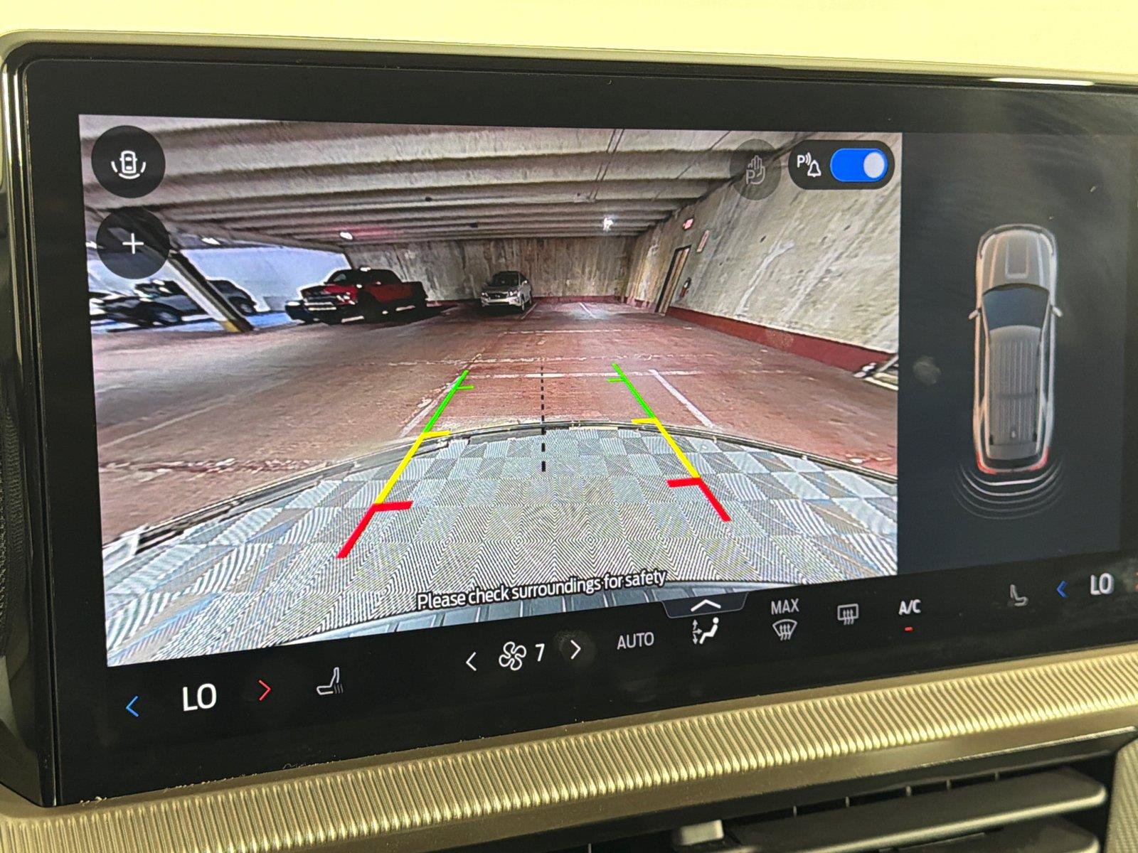 Used 2026 Ford Explorer Active RWD image 25